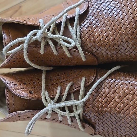 J Shoes Ankle Brown Leather Booties - Picture 10 of 13